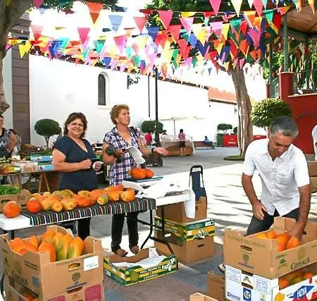 بيت خشبي Casa Rural La Fuente *
