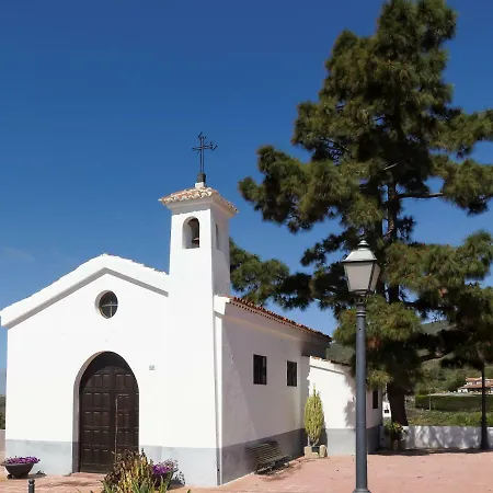 بيت خشبي Casa Rural La Fuente أرونا