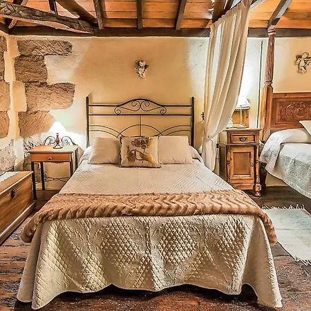 Casa Rural La Fuente * أرونا