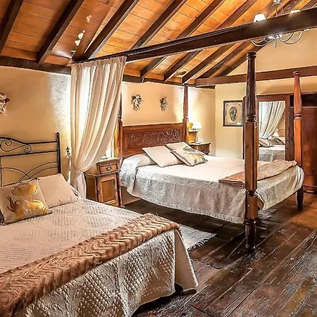Casa Rural La Fuente بيت خشبي أرونا