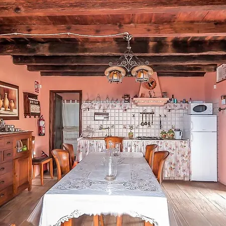بيت خشبي Casa Rural La Fuente